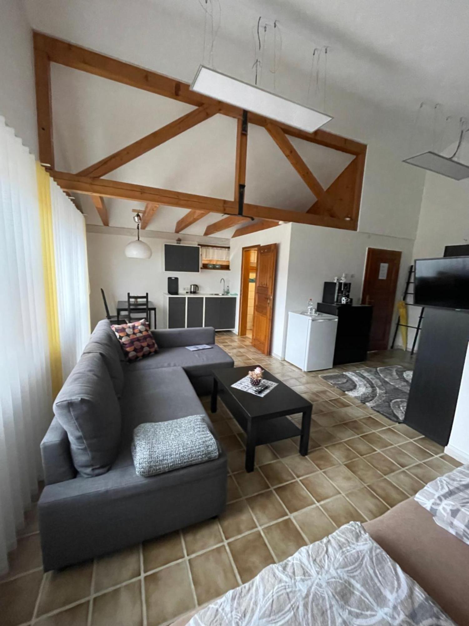 Zimmer In Lautrach Exteriér fotografie